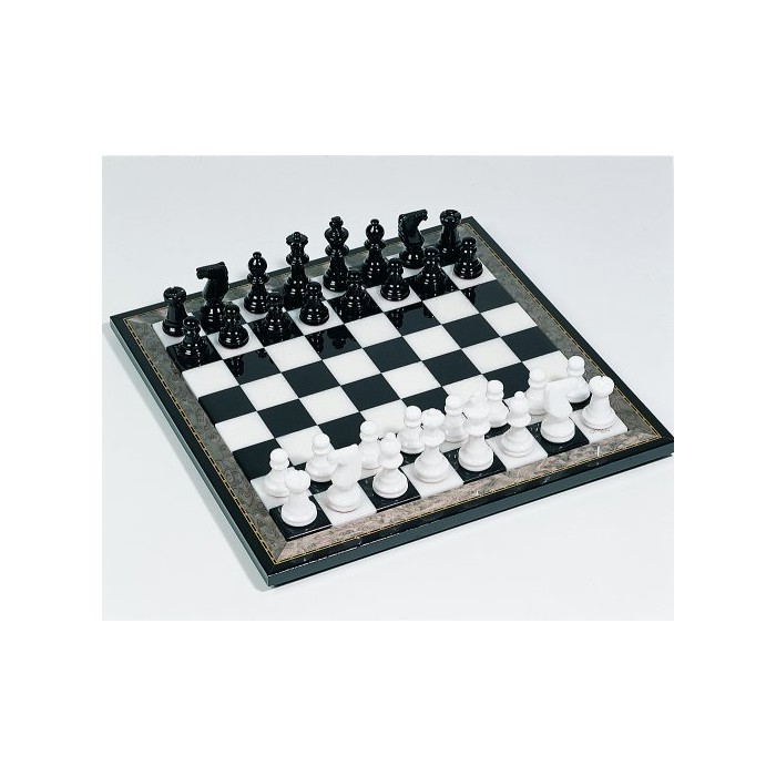 Albasten schaakset zwart/wit met houten rand (groot)