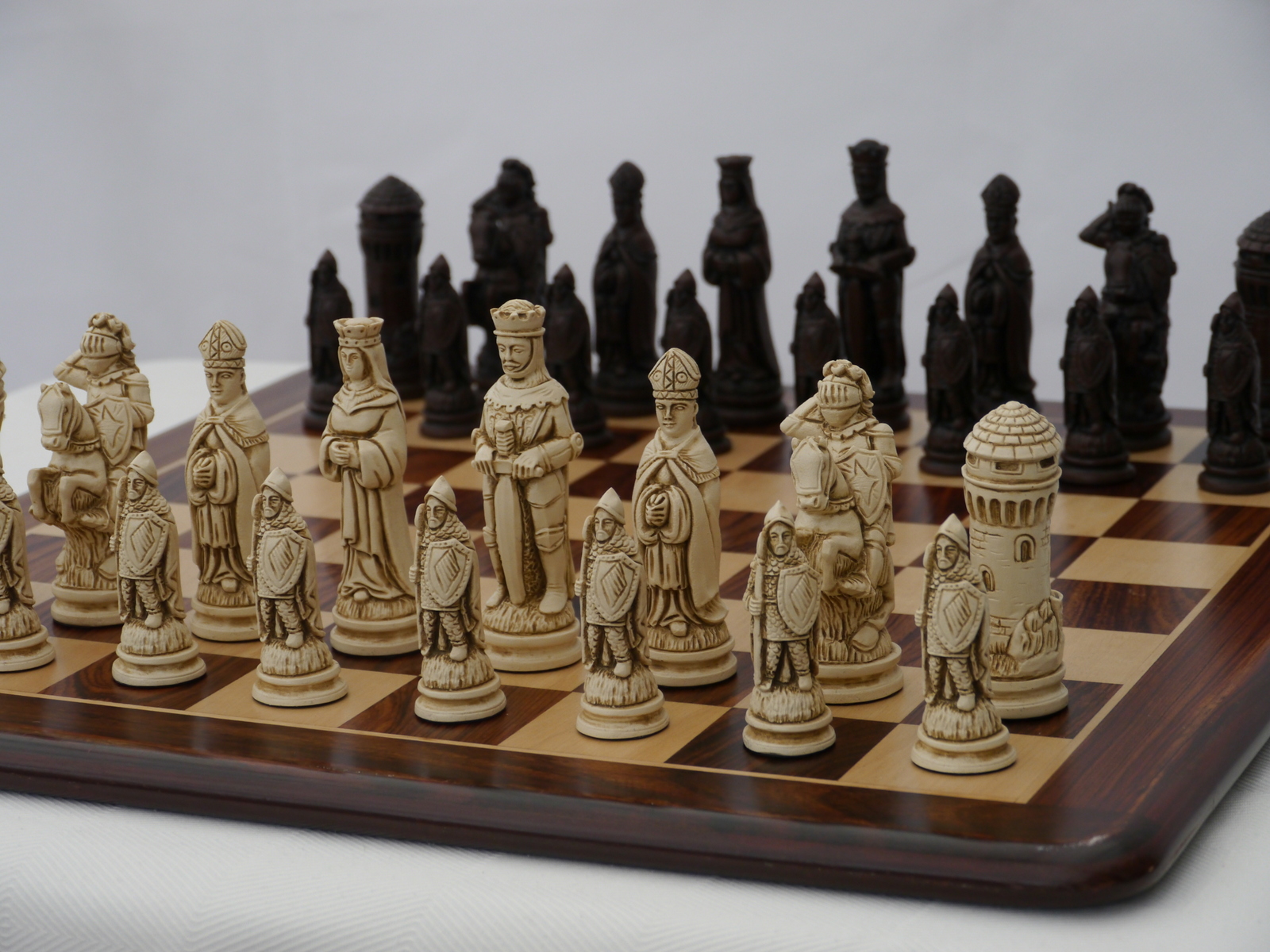 Chess pieces Camelot