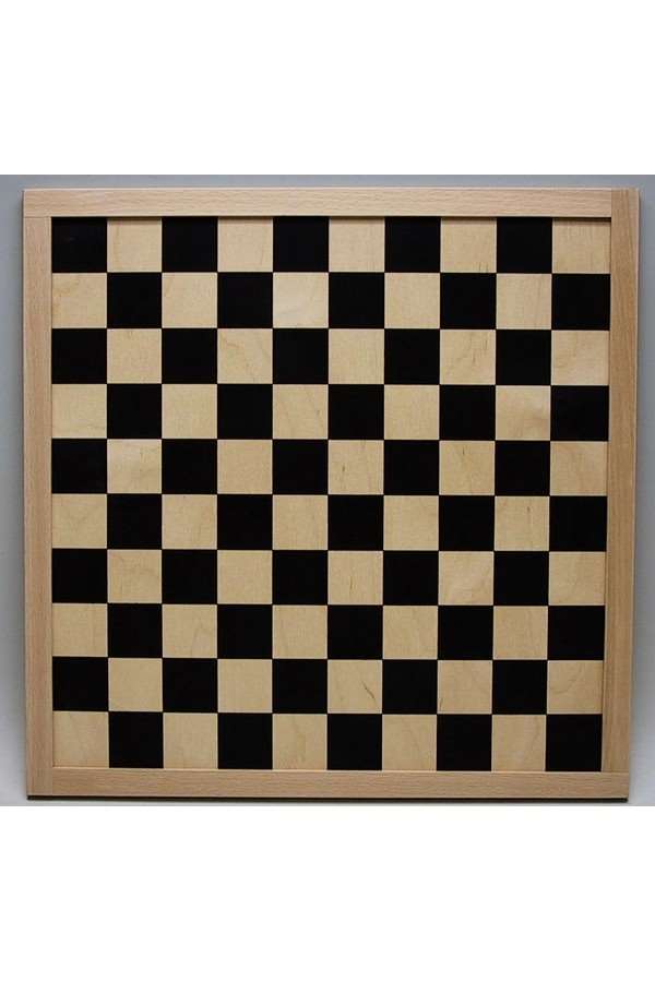 Simple chess/checkers board 