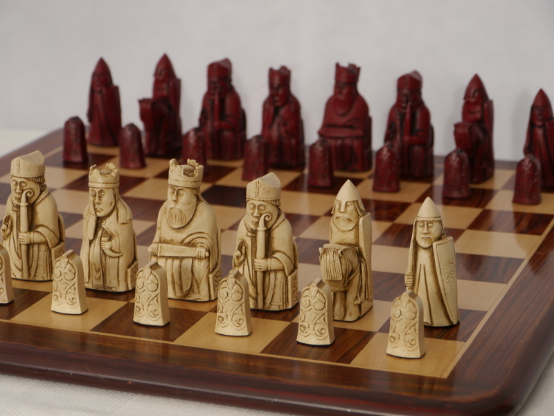 Isle of Lewis chessmen (red/brown)