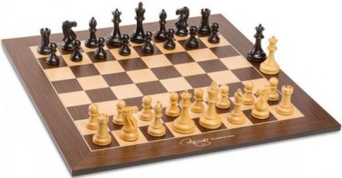 Deluxe Chess Pieces by Judit Polgar