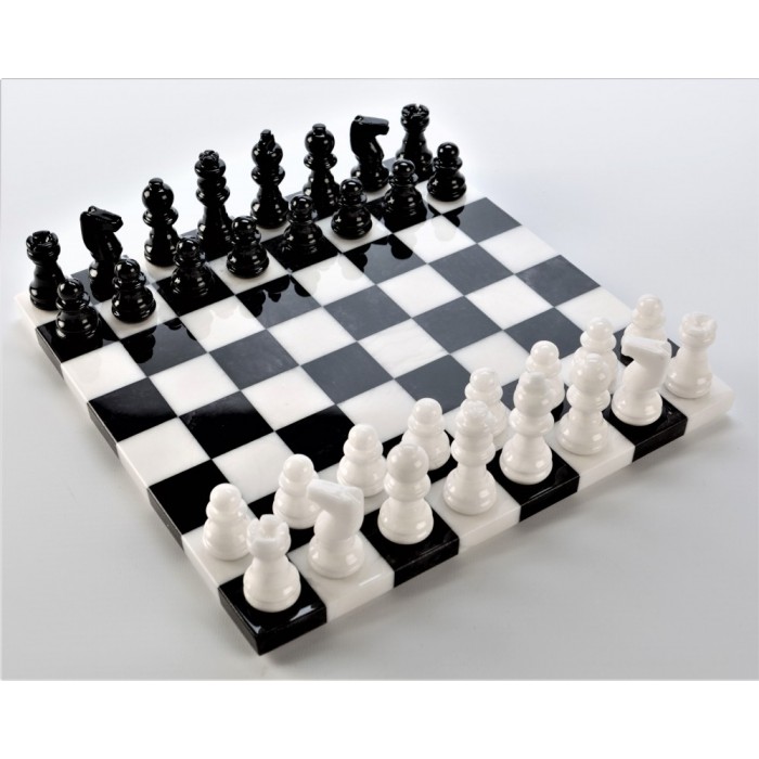 Alabaster Chess set black/white
