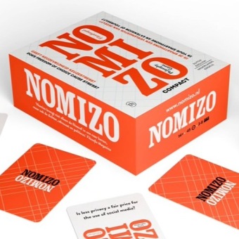 Nomizo: Compact