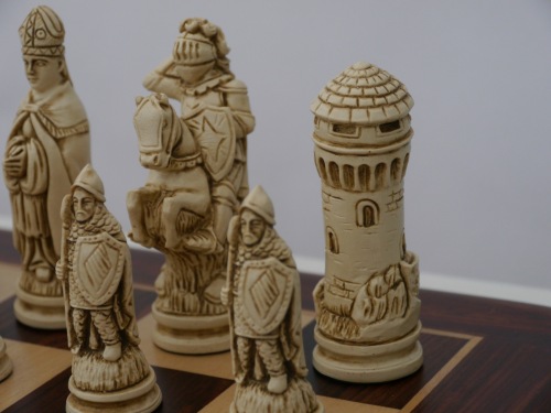 Chess pieces Camelot