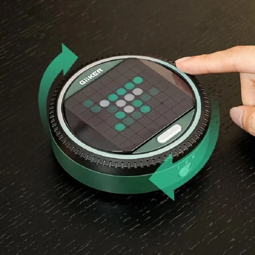 GiiKer - Super Reversi